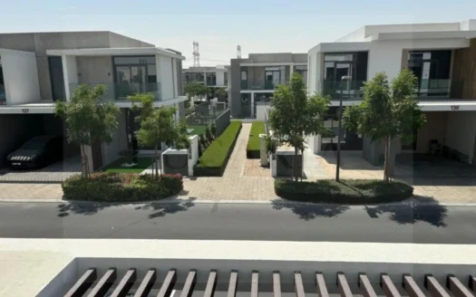 CLOSE TO POOL | BRAND NEW | EXLUSIVE | VACANT