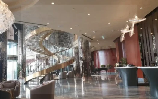 VACANT | HIGH- FLOOR | CANNAL, PALACE VIEW